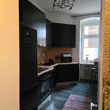 アパート Charming Ground Floor - Center シュチェチン