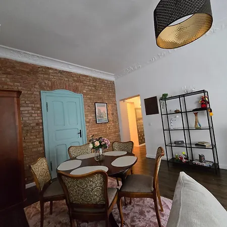 Charming Ground Floor - Center * Stettino