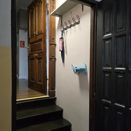 Charming Ground Floor - Center