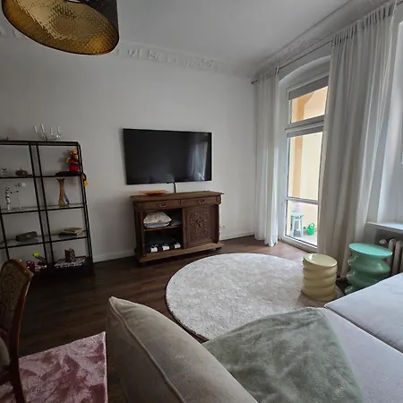 Charming Ground Floor - Center Appartamento *