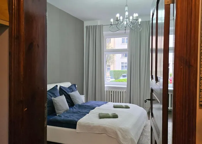 Charming Ground Floor - Center שצ'צ'ין