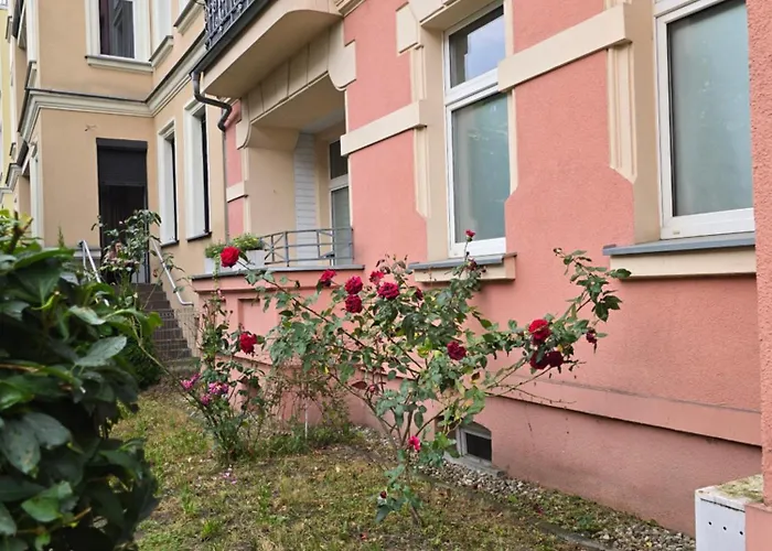 Charming Ground Floor - Center דירה *