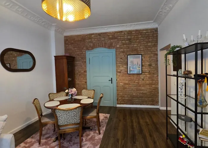 דירה Charming Ground Floor - Center *