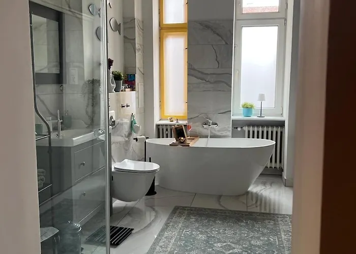 Charming Ground Floor - Center דירה *